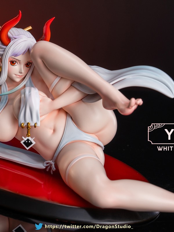 Dragon Studio BB019 One Piece Yamato 2.0 Hot Sexy 1/6 Statue